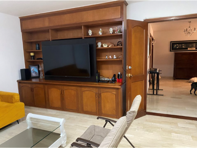 Apartamento de 3 alcobas en venta en Santa Teresita, Cali, 275 m² · foto 9 de 16