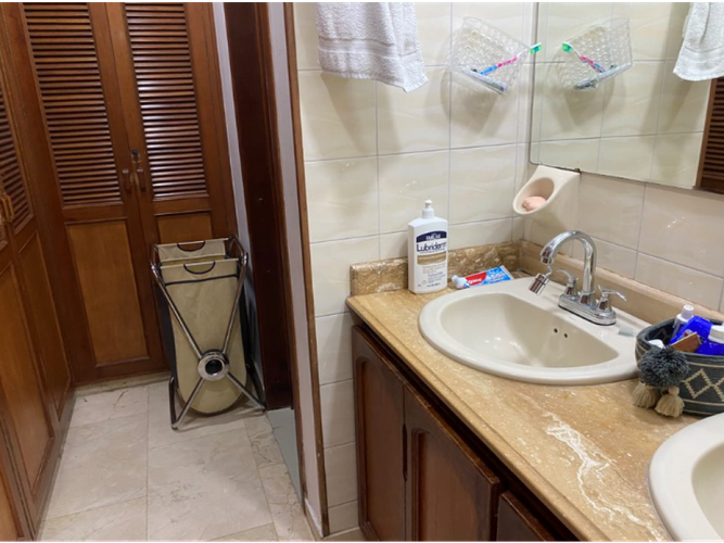 Apartamento de 3 alcobas en venta en Santa Teresita, Cali, 275 m² · foto 12 de 16