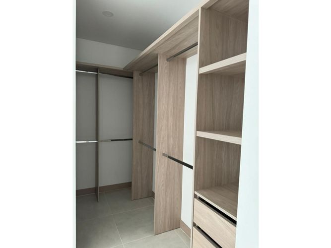 Apartamento en venta en La Flora, Cali · foto 9 de 10