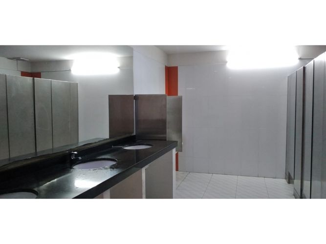 Oficina en arriendo en Avenida Centenario, Armenia, 6 m² · foto 11 de 17