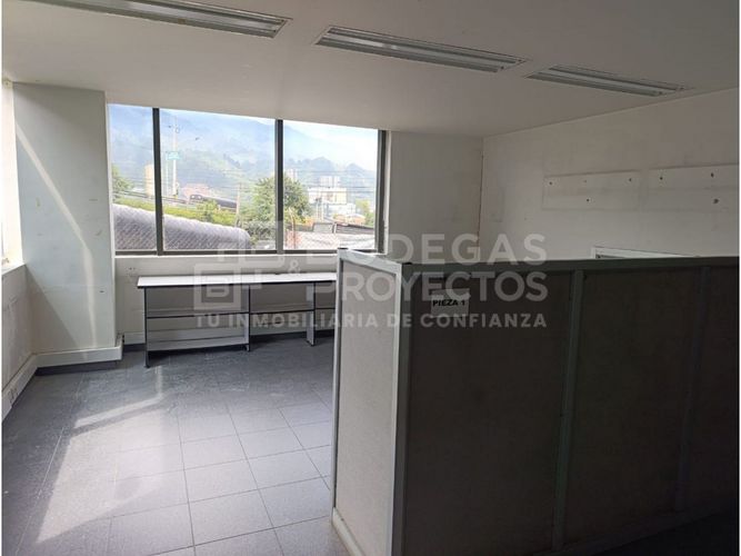 Bodega en arriendo en La Tablaza, La Estrella, 2530 m² · foto 10 de 11
