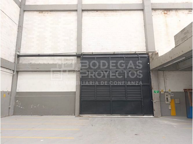Bodega en arriendo en La Tablaza, La Estrella, 2530 m² · foto 11 de 11