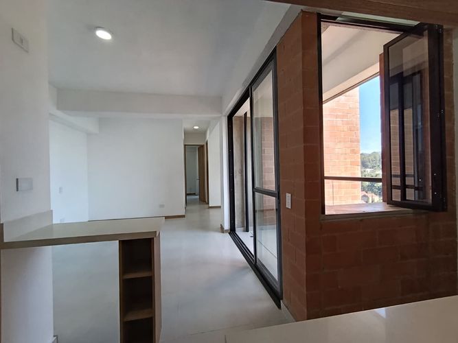 Apartamento de 2 alcobas en arriendo en La Chinca, La Estrella, 70 m² · foto 2 de 20