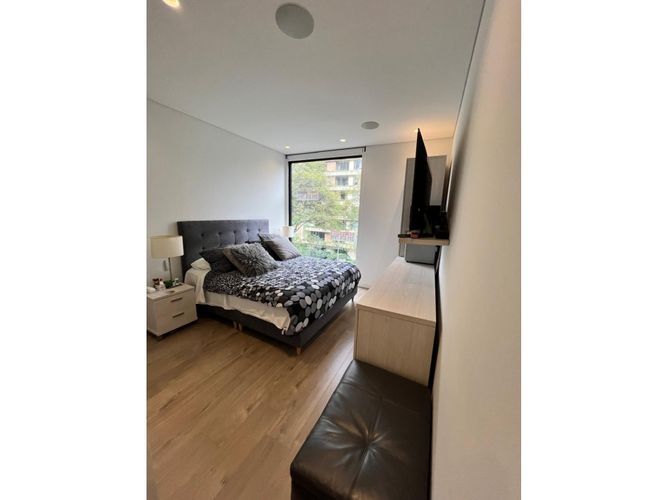 Apartamento de 1 alcoba en venta en Chico, Bogotá, 60 m² · foto 2 de 23