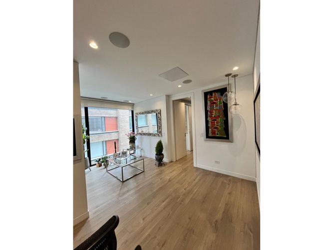 Apartamento de 1 alcoba en venta en Chico, Bogotá, 60 m² · foto 3 de 23