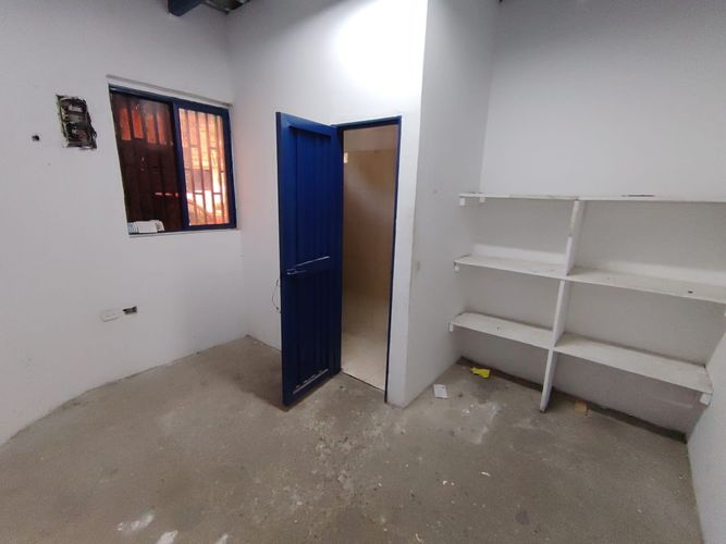Bodega en arriendo en Miranda, Medellín, 280 m² · foto 8 de 17