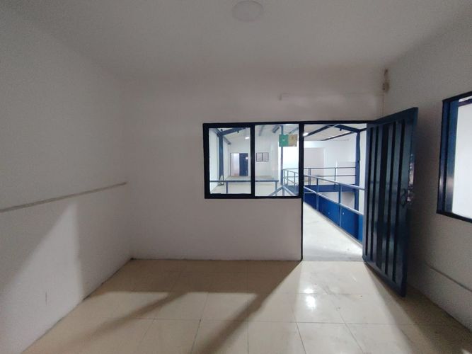 Bodega en arriendo en Miranda, Medellín, 280 m² · foto 11 de 17