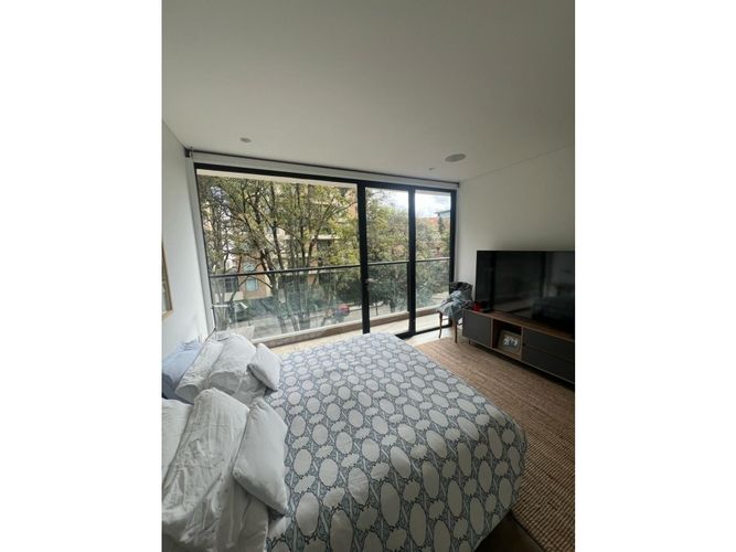 Apartamento de 2 alcobas en venta en Chico, Bogotá, 100 m² · foto 2 de 24