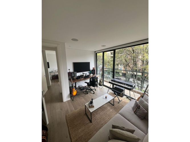 Apartamento de 2 alcobas en venta en Chico, Bogotá, 100 m² · foto 3 de 24