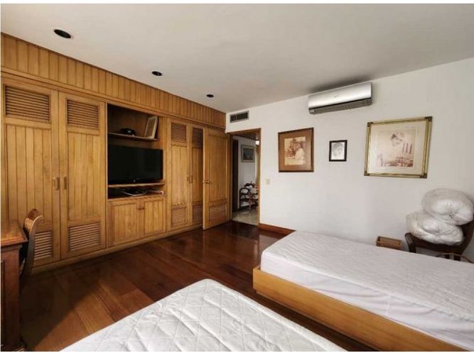 Apartamento de 3 alcobas en venta en Santa Teresita, Cali, 350 m² · foto 3 de 17