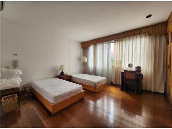 Apartamento de 3 alcobas en venta en Santa Teresita, Cali, 350 m² · foto 5 de 17