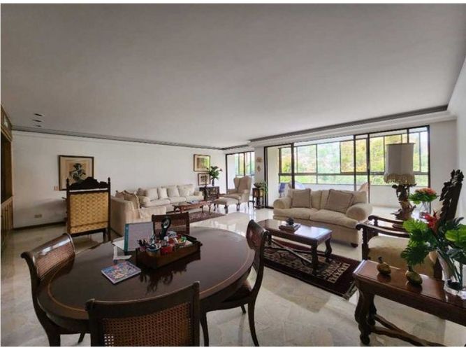Apartamento de 3 alcobas en venta en Santa Teresita, Cali, 350 m² · foto 12 de 17