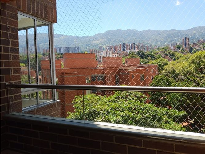 Apartamento de 4 alcobas en venta en Uribe Angel, Envigado, 140 m² · foto 6 de 22