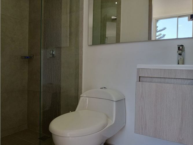 Apartamento de 4 alcobas en venta en Uribe Angel, Envigado, 140 m² · foto 8 de 22