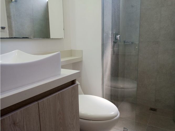Apartamento de 4 alcobas en venta en Uribe Angel, Envigado, 140 m² · foto 12 de 22