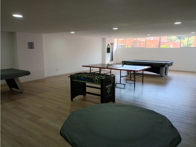 Apartamento de 4 alcobas en venta en Uribe Angel, Envigado, 140 m² · foto 20 de 22