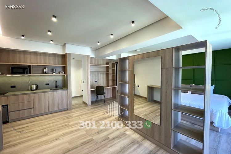 Apartaestudio en arriendo en Conquistadores, Medellín, 70 m² · foto 2 de 10
