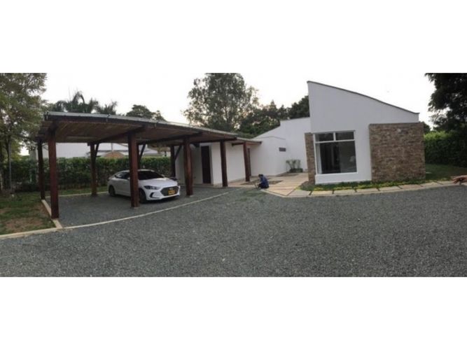 Casa de 4 alcobas en venta en La Morada, Jamundí, 400 m² · foto 2 de 24