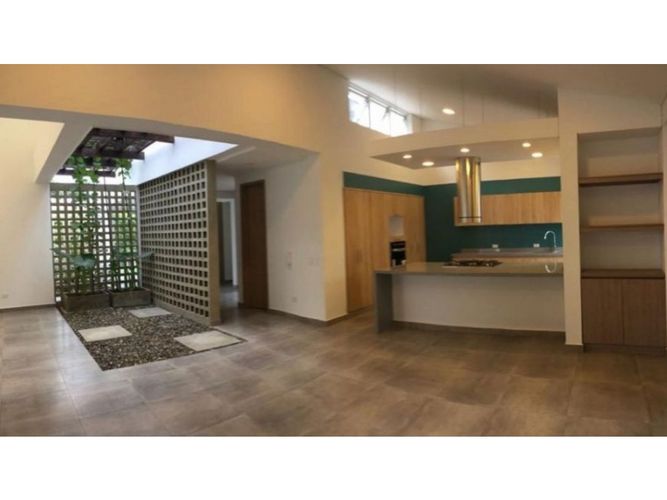 Casa de 4 alcobas en venta en La Morada, Jamundí, 400 m² · foto 4 de 24