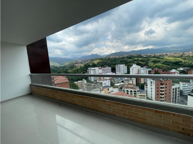 Apartamento de 3 alcobas en venta en Santa Rita, Cali, 151 m² · foto 3 de 19