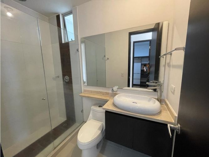 Apartamento de 3 alcobas en venta en Santa Rita, Cali, 151 m² · foto 6 de 19