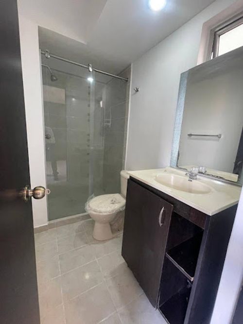Apartamento de 3 alcobas en arriendo en Loma De Los Bernal, Medellín, 80 m² · foto 19 de 19