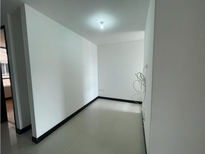 Apartamento de 3 alcobas en venta en Santa Rita, Cali, 151 m² · foto 9 de 19