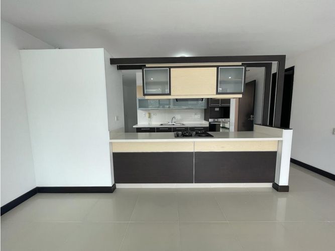 Apartamento de 3 alcobas en venta en Santa Rita, Cali, 151 m² · foto 12 de 19