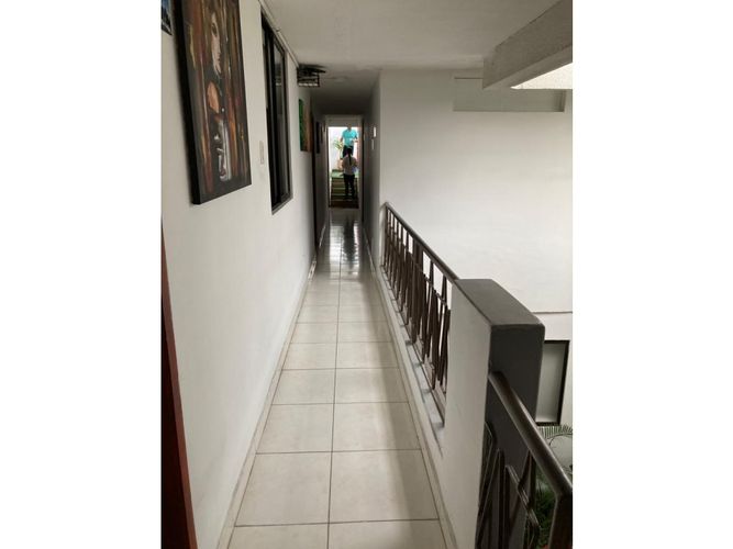 Edificio en venta en San Fernando Nuevo, Cali, 426 m² · foto 18 de 22