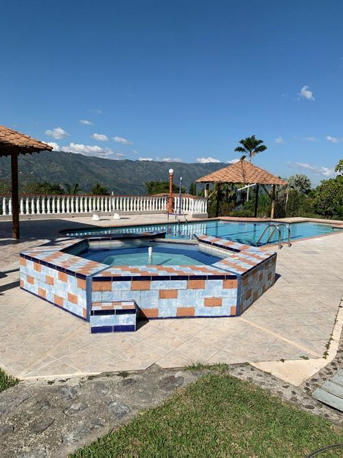 Finca en venta en Manga Arriba, Copacabana, 5400 m² · foto 7 de 19