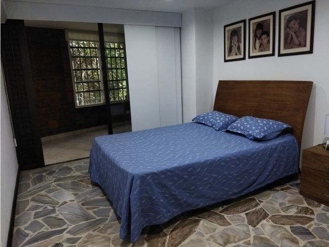 Apartamento de 3 alcobas en venta en Normandia, Cali, 184 m² · foto 13 de 22