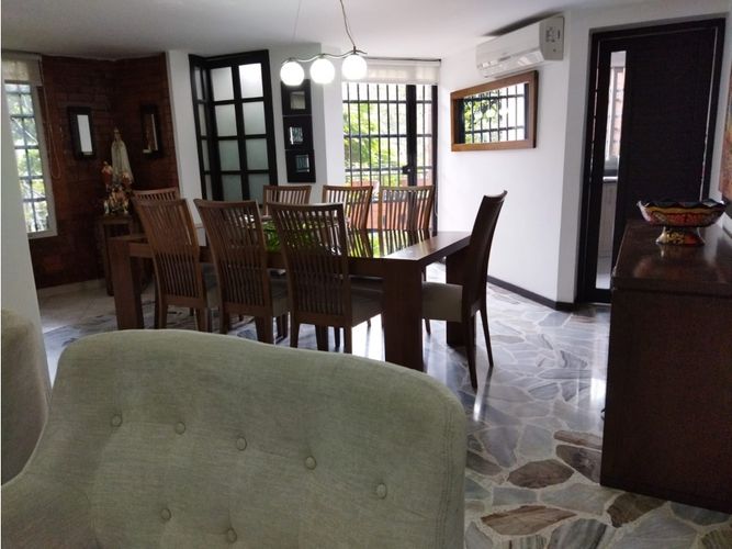 Apartamento de 3 alcobas en venta en Normandia, Cali, 184 m² · foto 16 de 22