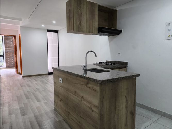 Apartaestudio en venta en La Candelaria, Bogotá, 45 m² · foto 6 de 14