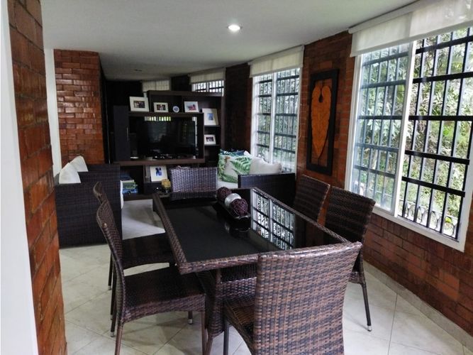 Apartamento de 3 alcobas en venta en Normandia, Cali, 184 m² · foto 20 de 22