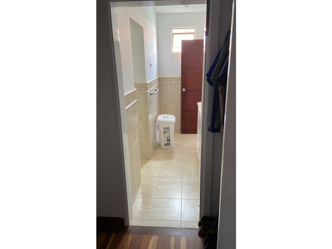 Casa de 3 alcobas en venta en Ciudad Jardin, Cali, 277 m² · foto 3 de 24