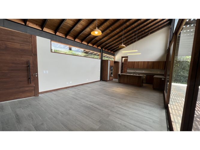 Casa de 3 alcobas en venta en Puente Pelaez, El Retiro, 250 m² · foto 3 de 22