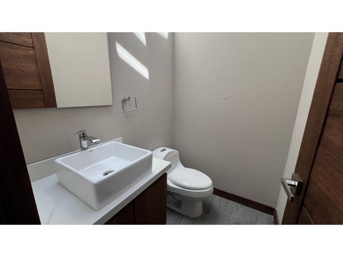 Casa de 3 alcobas en venta en Puente Pelaez, El Retiro, 250 m² · foto 10 de 22