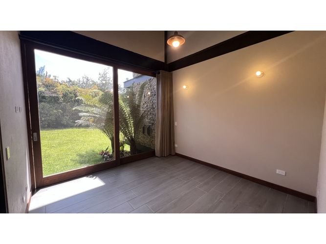 Casa de 3 alcobas en venta en Puente Pelaez, El Retiro, 250 m² · foto 13 de 22