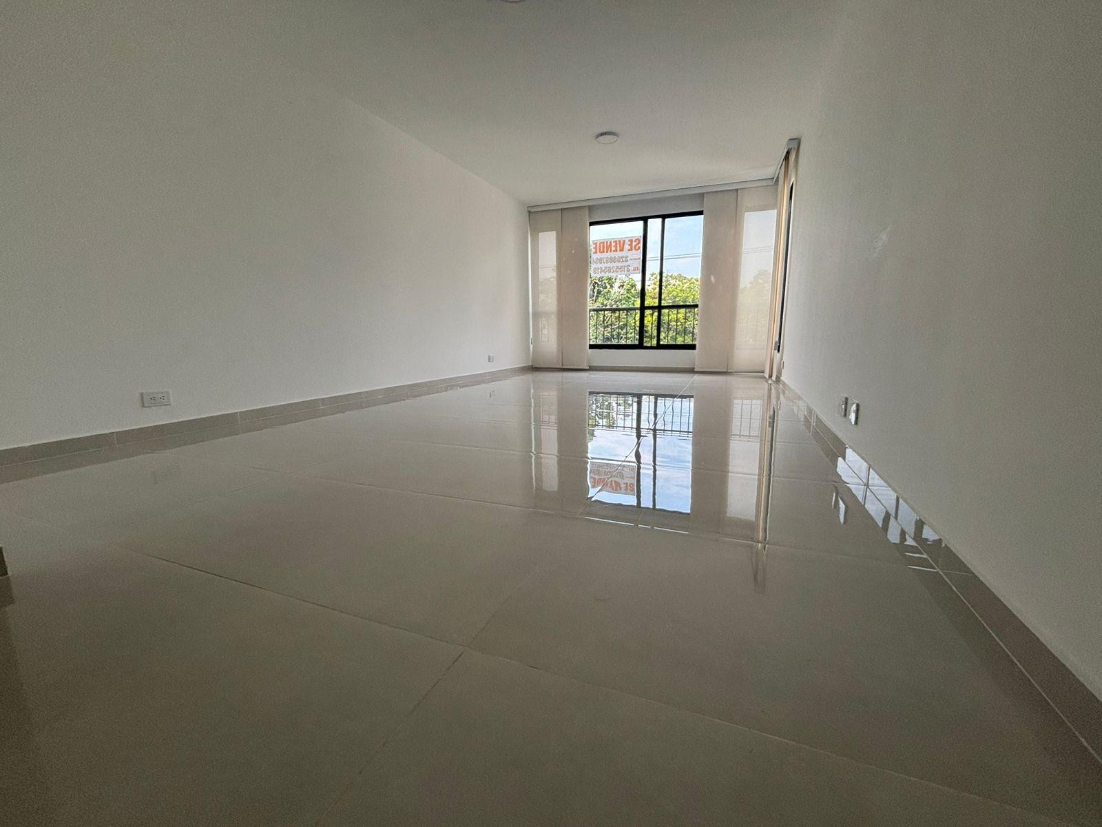 Apartamento en Venta en Multicentro, Cali