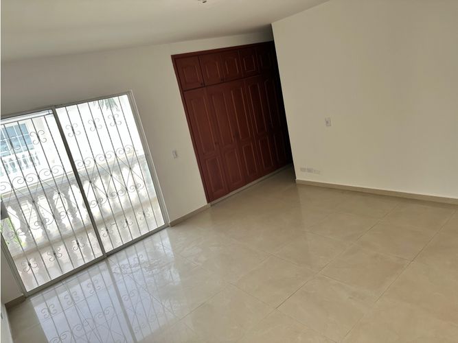 Casa de 4 alcobas en venta en Cañasgordas, Cali, 243 m² · foto 15 de 21