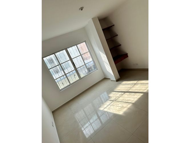 Casa de 4 alcobas en venta en Cañasgordas, Cali, 243 m² · foto 17 de 21