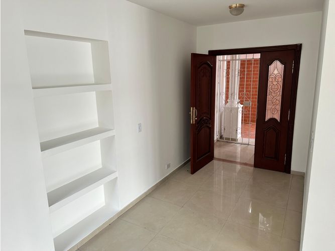 Casa de 4 alcobas en venta en Cañasgordas, Cali, 243 m² · foto 19 de 21