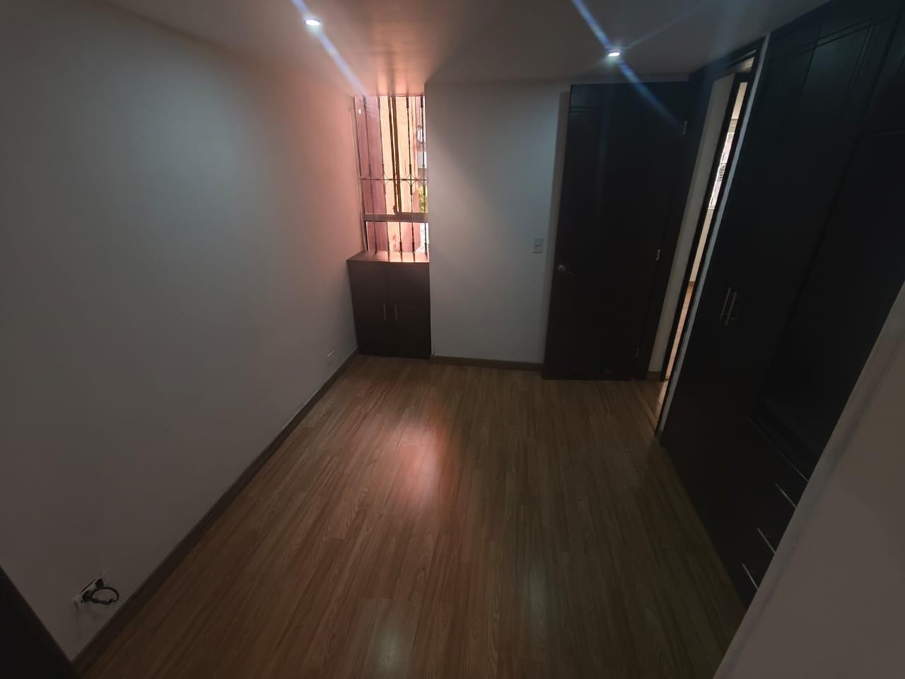 Apartamento en venta en Suba Salitre, Bogotá · foto 8 de 12