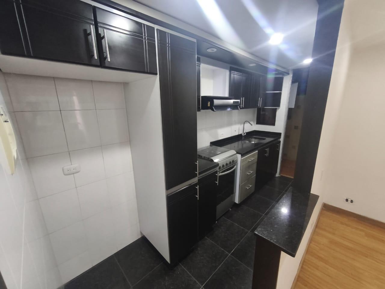 Apartamento en venta en Suba Salitre, Bogotá · foto 4 de 12