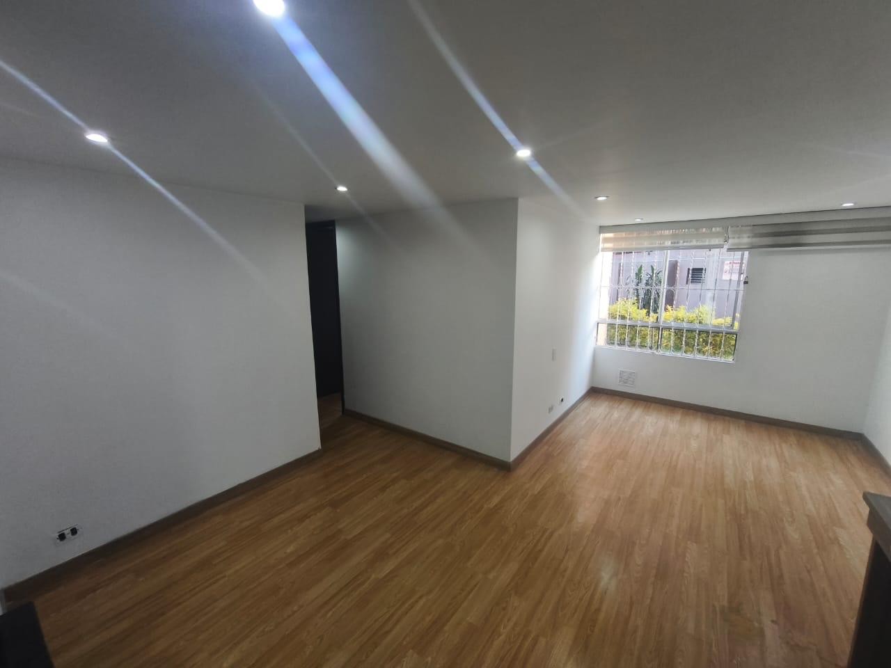 Apartamento en venta en Suba Salitre, Bogotá · foto 2 de 12