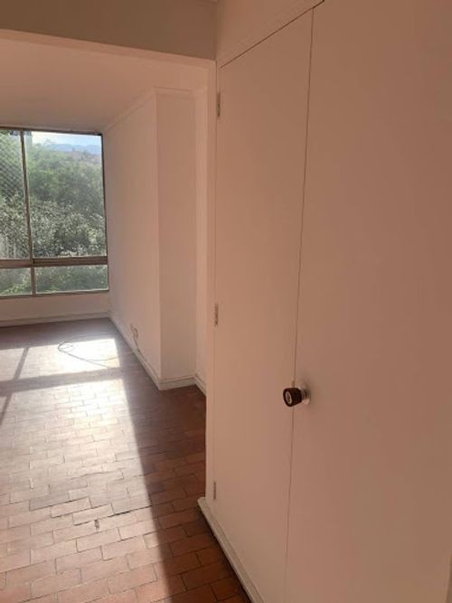 Apartamento de 2 alcobas en arriendo en Patio Bonito, Medellín, 115 m² · foto 7 de 24