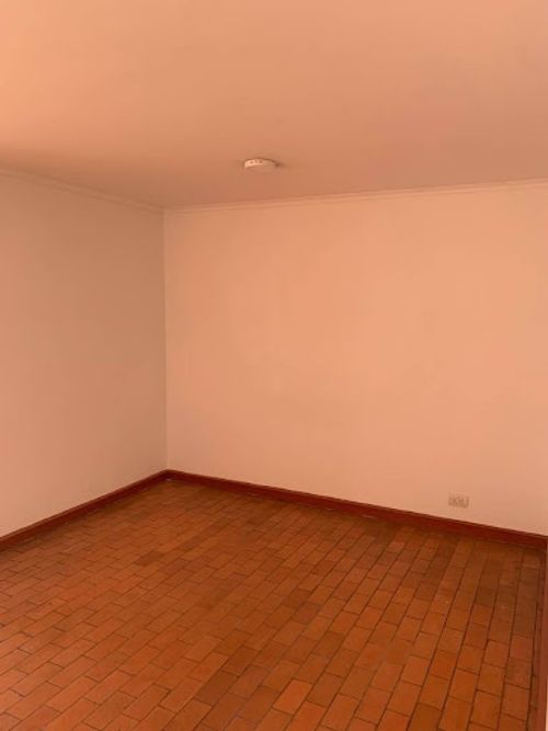 Apartamento de 2 alcobas en arriendo en Patio Bonito, Medellín, 115 m² · foto 18 de 24