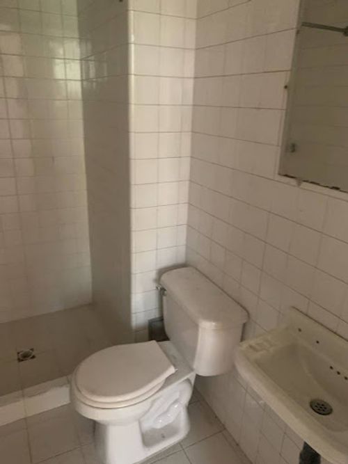 Apartamento de 2 alcobas en arriendo en Patio Bonito, Medellín, 115 m² · foto 20 de 24