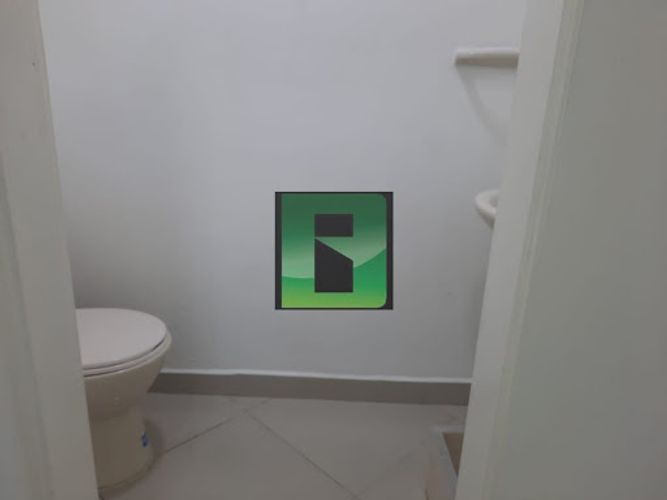 Local en arriendo en La Candelaria, Medellín, 22 m² · foto 3 de 8