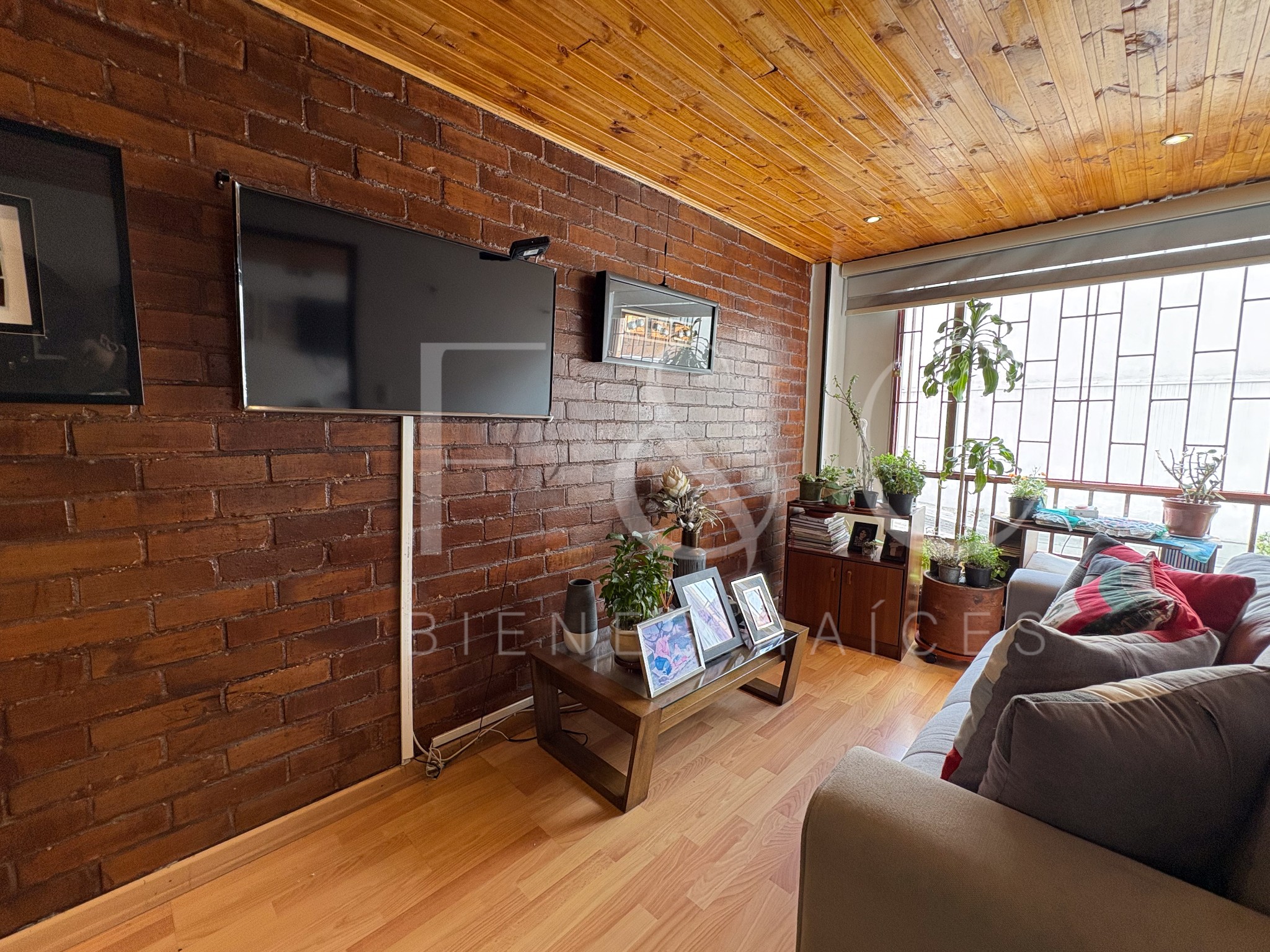 Apartamento en venta en Galerias, Bogotá · foto 3 de 8